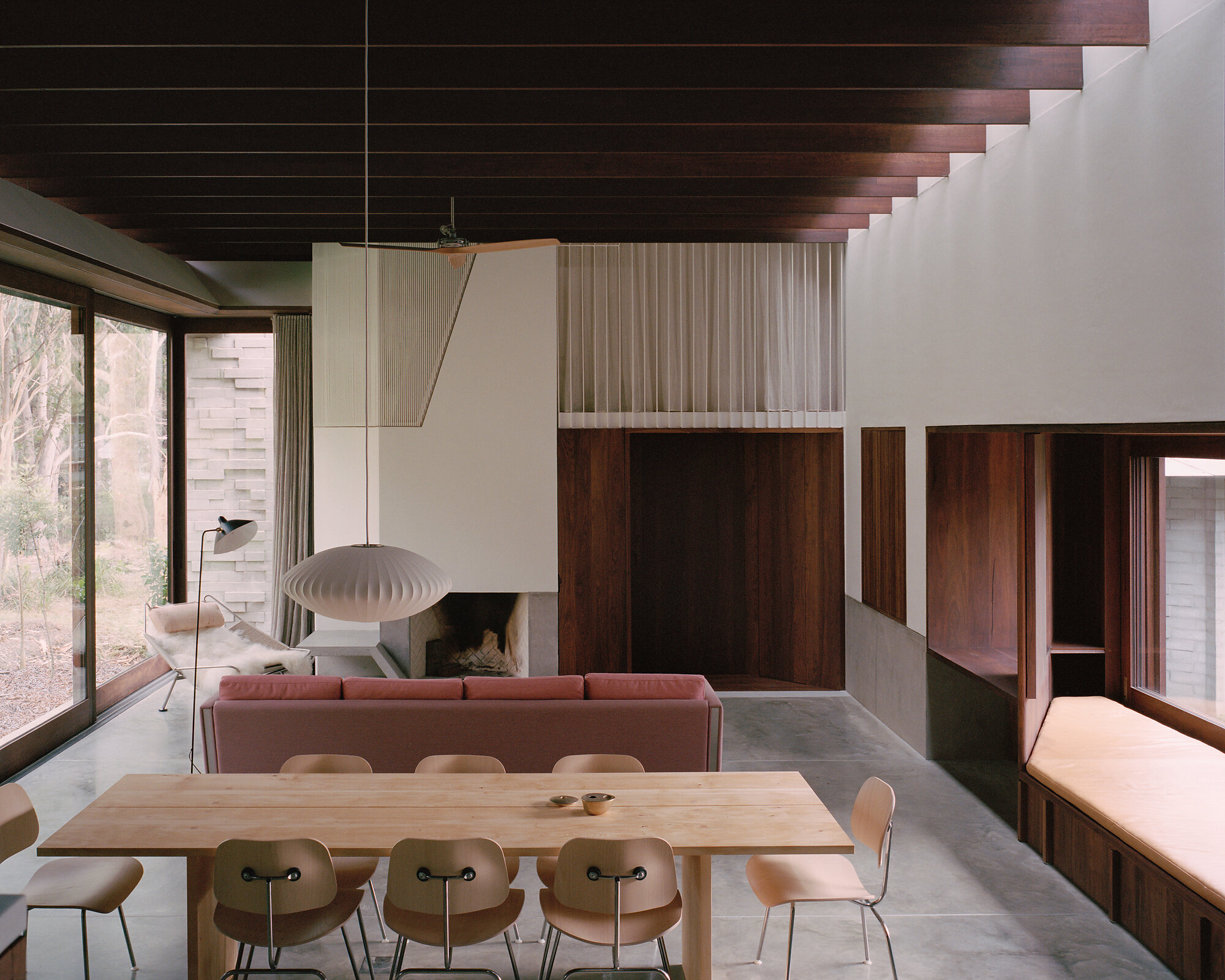Interior photograph of House at Flat Rock by Rory Gardiner